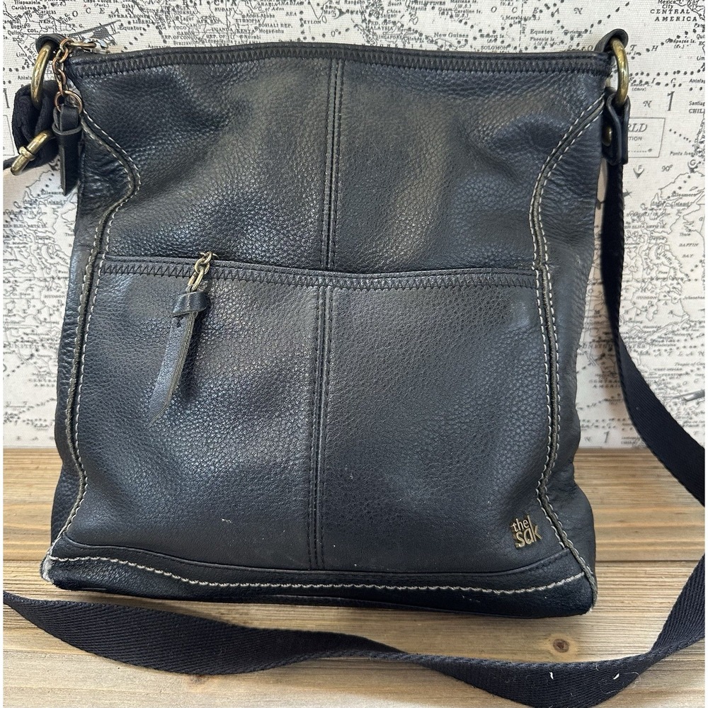 The Sak Iris Crossbody Pebbled Leather Purse Womens Medium Black Good